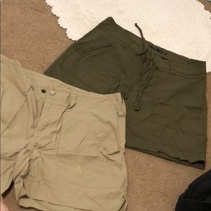 Hiking Shorts Size 8 North Face and Prana